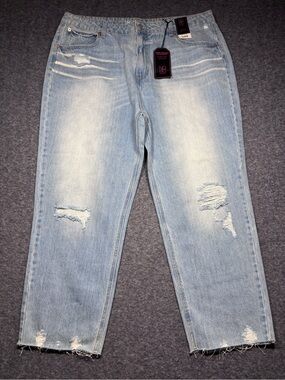 No Boundaries Distressed Light Blue Denim Jeans
